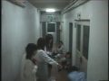 高校生集団　中年男性暴行動画